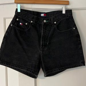 vintage black Tommy Hilfiger shorts